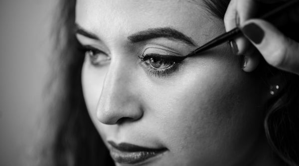 The Art of Eyeliner: From Classic Wings to Modern Shifts